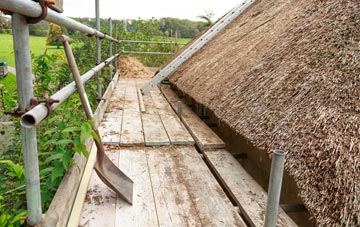 advantages of Donhead St Andrew thatch roofing